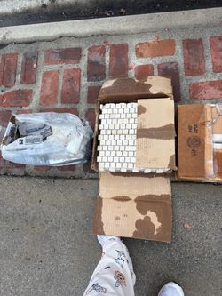 Curb Alert - Free Stone Tiles