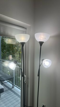 2 Tall Room Lamps With White Bulbs
