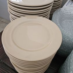 Restraint Ware Dishes Vintage