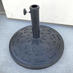 (New) $30 Outdoor Patio Umbrella 19” Base Weight 30lbs, Fit 1.5” pole 