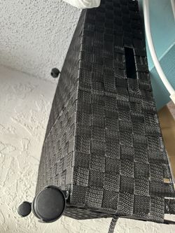 clothes basket$$$10$