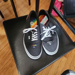 Vans Pride Love Is Love Size 13 Low Top Sneakers
