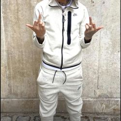 NIKE TECH SET 6 COLORS ON DECK NEW JERSEY ONLY 