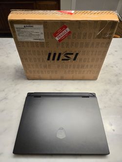 MSI Raider 18 HX A14VGG 18" Gaming Laptop - Intel i9-14900HX, RTX 4070, 32GB RAM, 1TB SSD