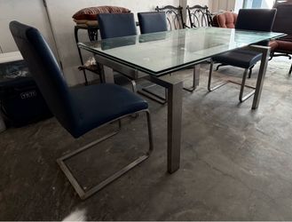 Modern glass table and chairs.