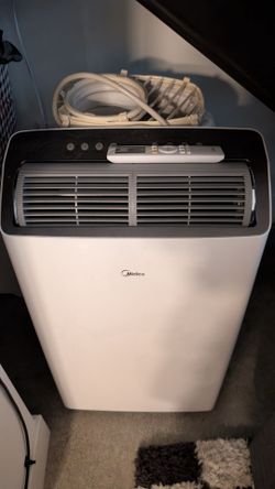 Midea 12,000 BTU DUO Smart Inverter Portable Air Conditioner