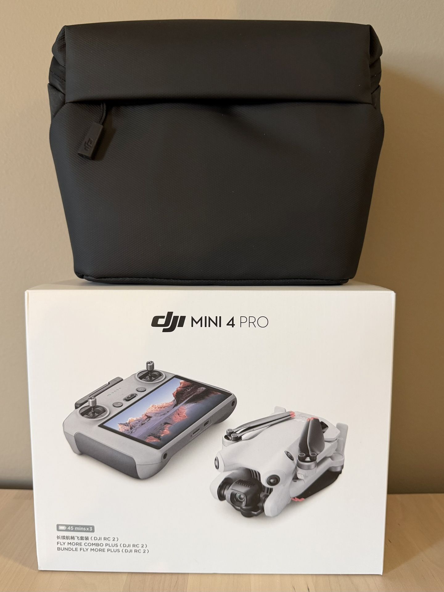 DJI Mini 4 Pro + Fly More Combo + Extras
