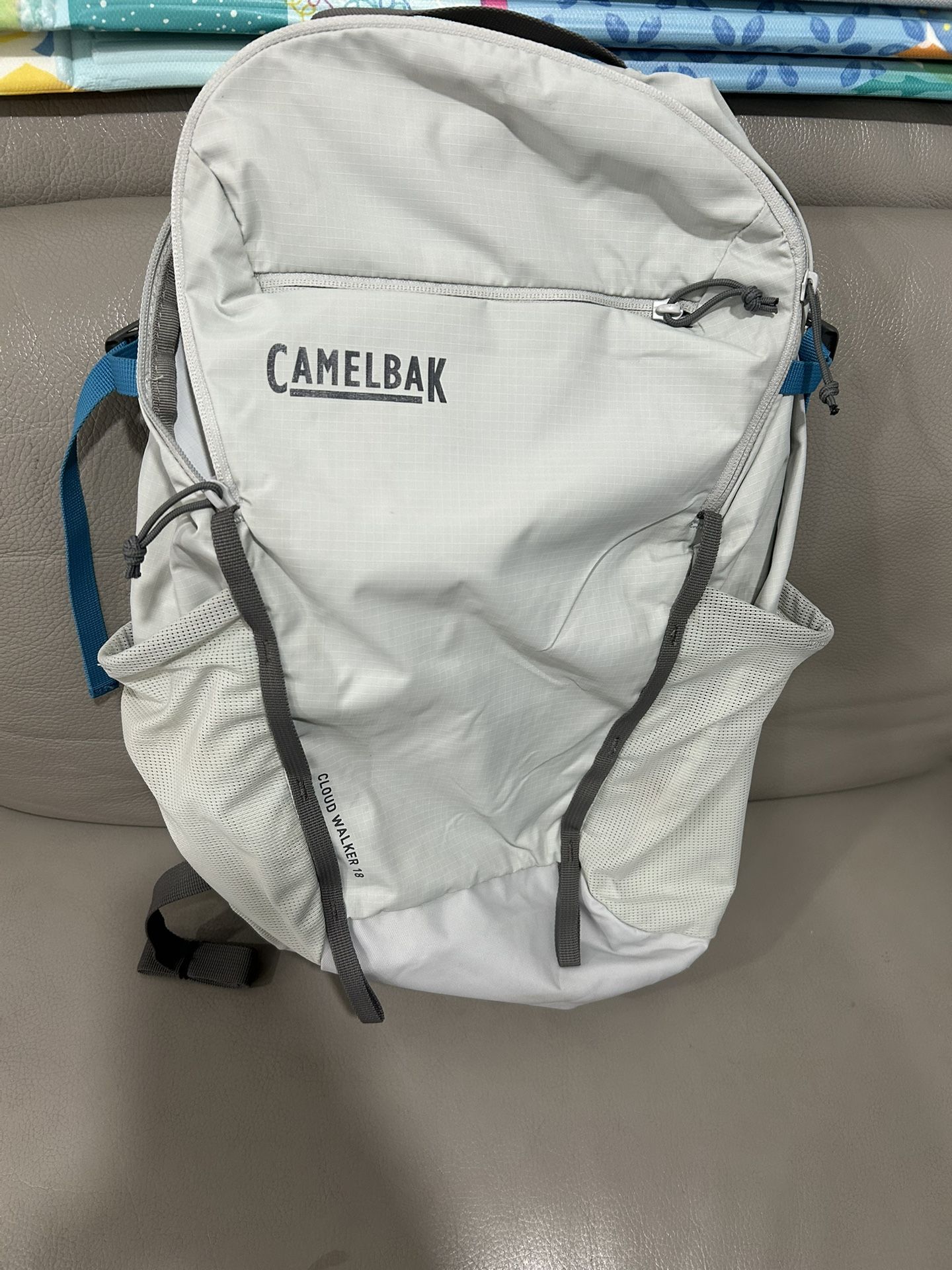 CamelBak Cloud Walker 18 Hiking Hydration Pack, 85oz
