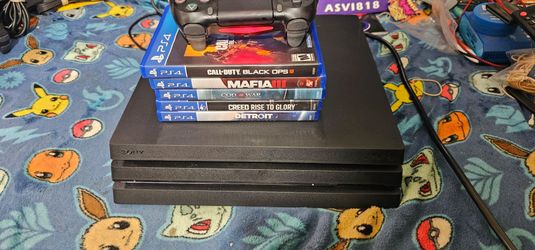 Playstation 4 Pro Bundle