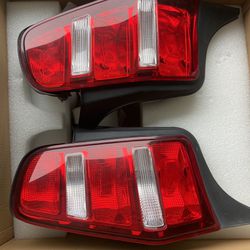 2010 to 2012 OEM Ford Mustang Taillights..Mint Condition!
