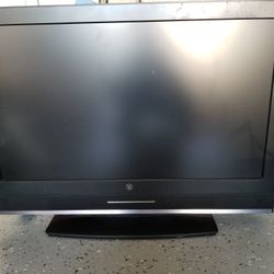 W TV 31"X22" X 2" Working Condition