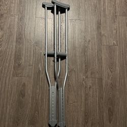 Crutches 