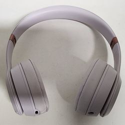 Beats Solo 4 Bluetooth Wireless On-Ear Headphones