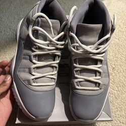 cool grey 11 slightly used