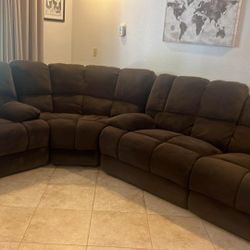 Sectional Sofa Comfortable  Great Condition