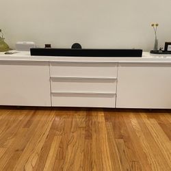 IKEA Besta Burs White/Black TV Stand