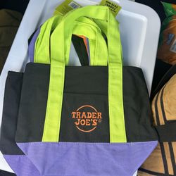 Trader Joes Limited Edition Halloween Bags 