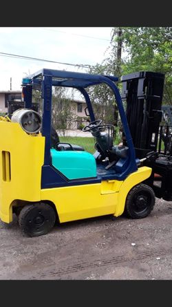 Forklift