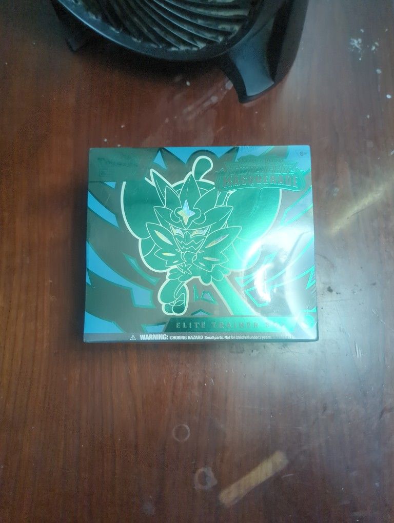 Elite Trainer Box  x1