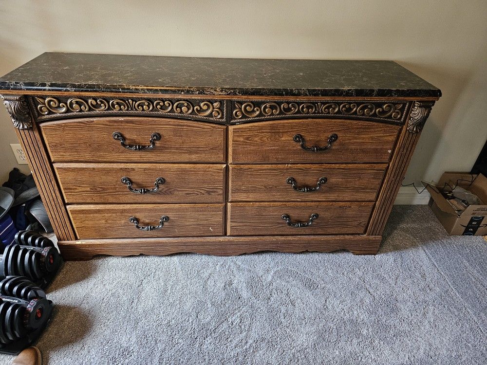 6 Drawer Dresser