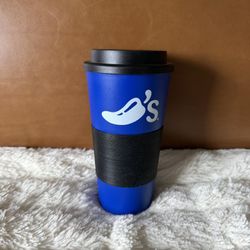 Chili's Restaurant Plastic Travel Cup w/lid - Blue & White