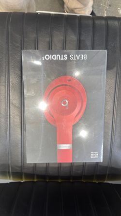 Beats Studio 3 RED