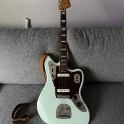 Squier Classic Vibe 70s Jaguar Green