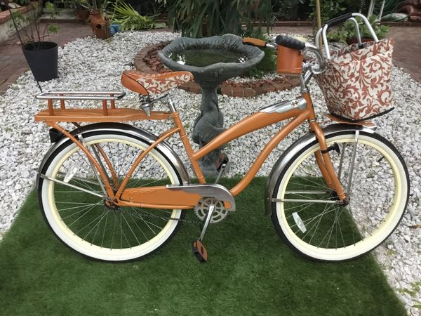 Beautiful huffy champion beach cruiser bike for Sale in Pompano Beach, FL - OfferUp