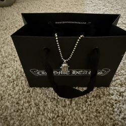 chrome hearts hamsa hand pendant