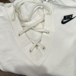 Nike Women’s Sweatshirt