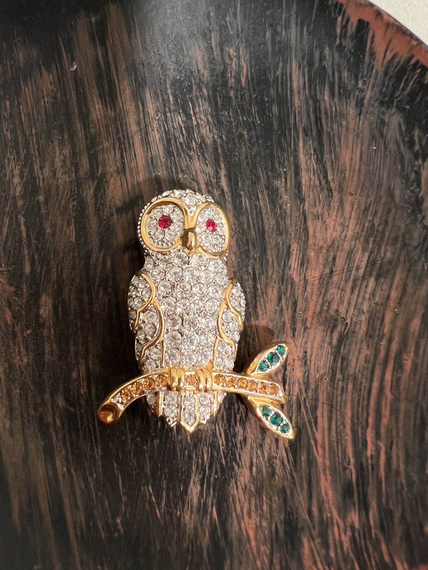 Sparkly White Owl Brooch, New.