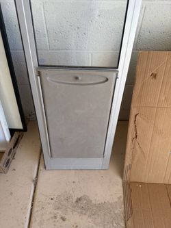 Dog door. Slider 6 footer Yes AVAILABLE