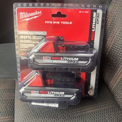 Milwaukee 2 Batteries High Output Compact Firm$$$