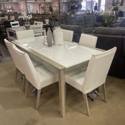 Wendora Bisque & White Dining Room Set / 7pc 
