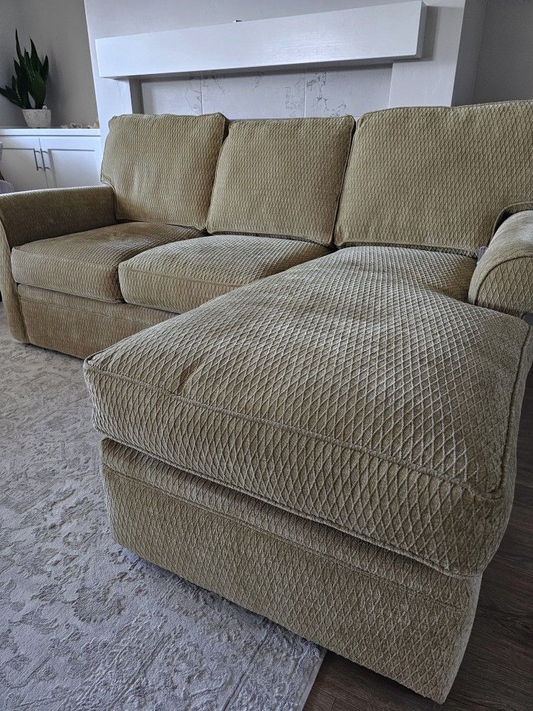Rowe Furniture Sofa L