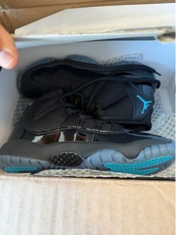 Jordans size boys 5 y
