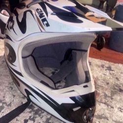 Dnc Kombat Dot Size Large Off-roading Adult Helmet