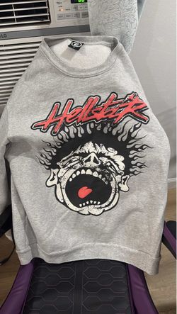 Hellstar crew neck size XL