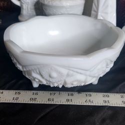 Vintage Toltek 3 Footed Milk glass Bowl