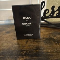 Bleu De Chanel Paris EAU De Perfume 
