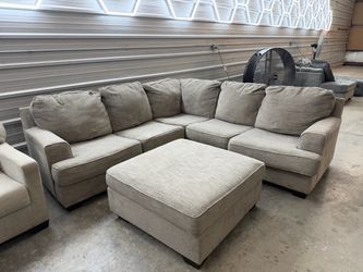 Grey 2 pcs sectional couch sofa set w/ ottoman