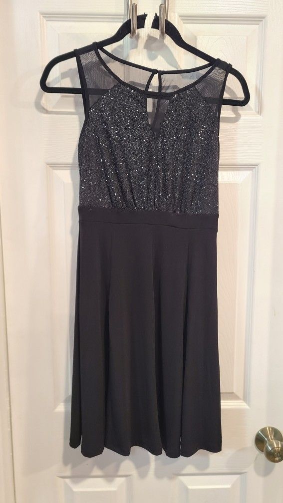 Black SIZE 6 womens DRESS shimmery/glitterry Top