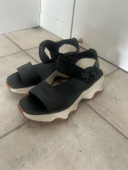 Woman Black Sandal