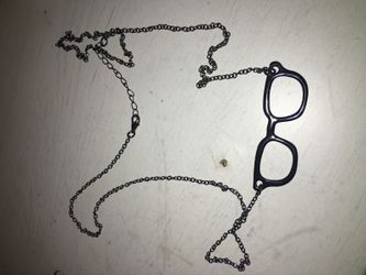 Glasses necklace