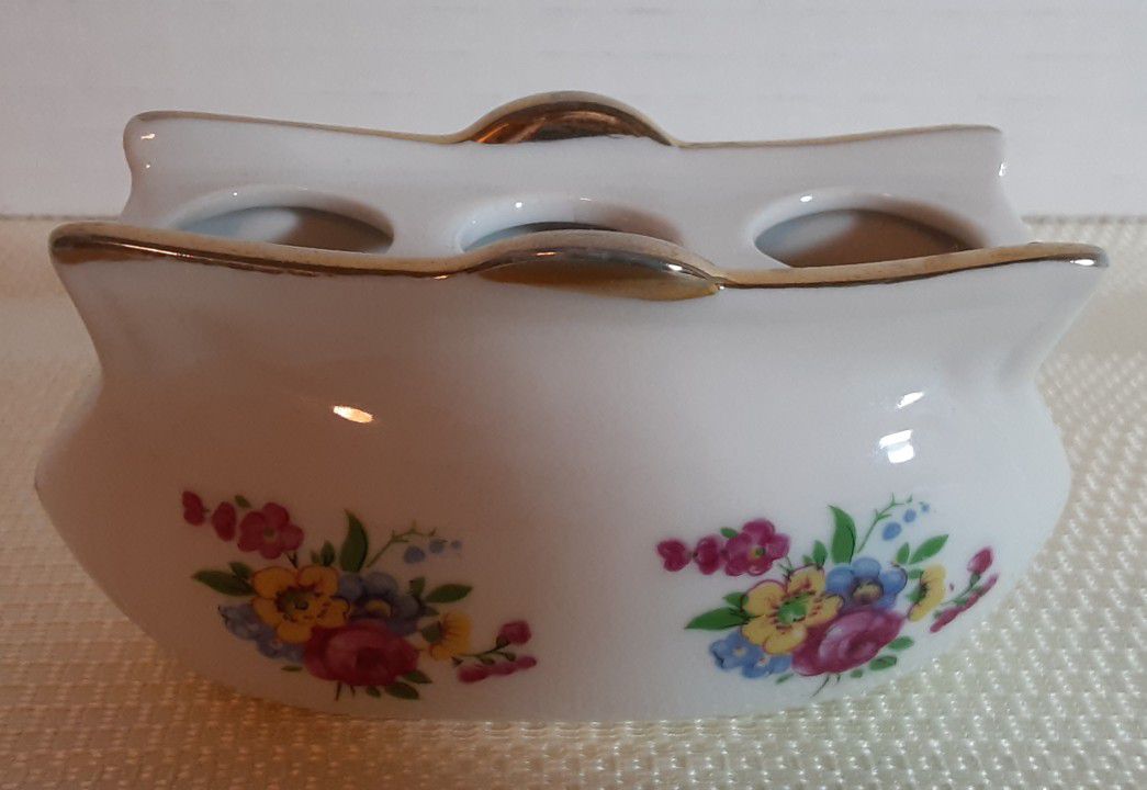 IW Rice And Co Porcelain Lipstick Holder Japan White Floral Gold Trim Three Spots Vintage