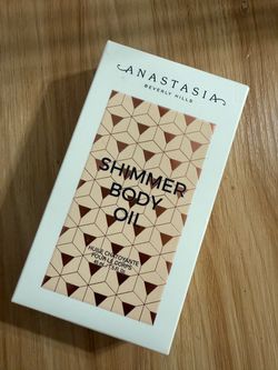 Anastasia Beverly Hills Shimmer Body Oil