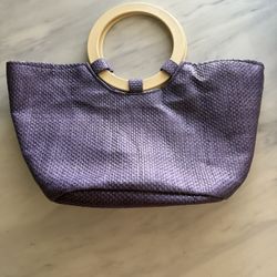 Boho Purple Straw Tote Bag – Wood Handles, Great for Beach or Gifting
