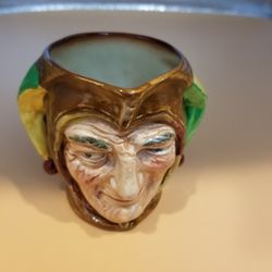 Royal Doulton Toby Mug The Jester 3"