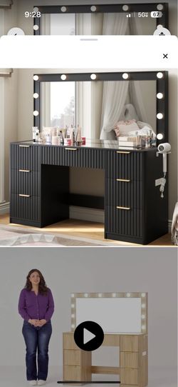 New in box - fluted vanity set