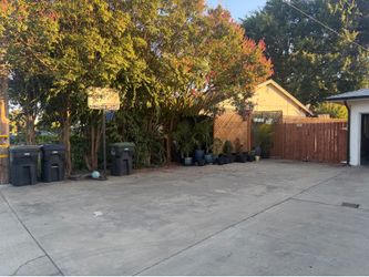 Rv parking with full hookups